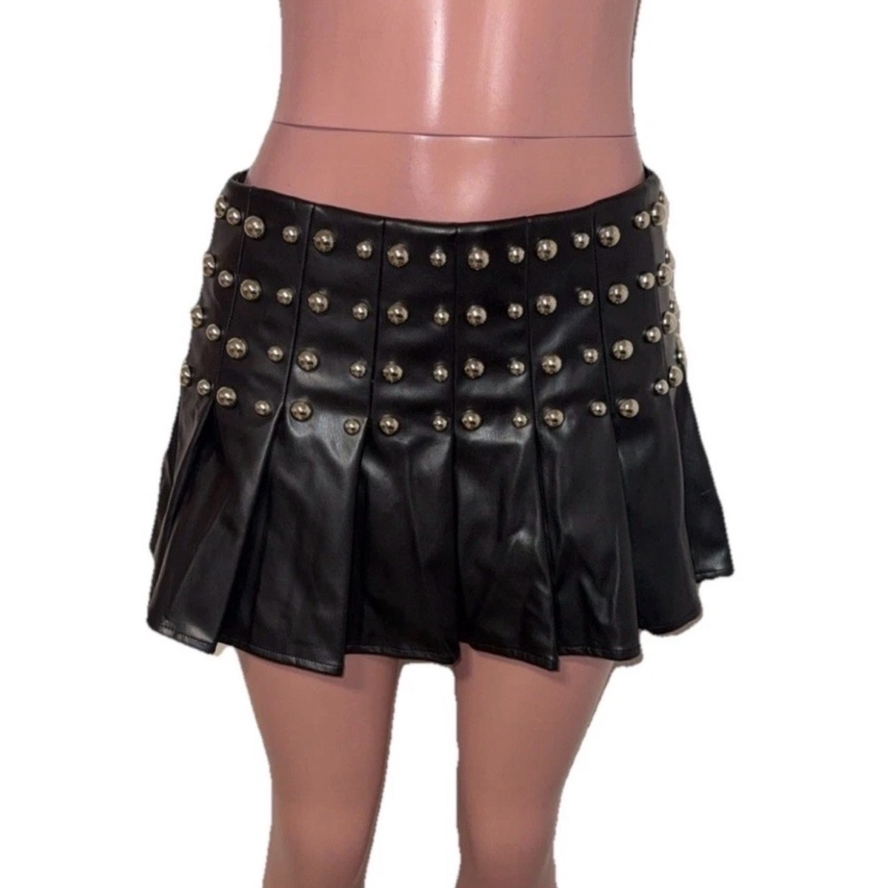 AKIRA Black Pleated Studded Mini Skirt